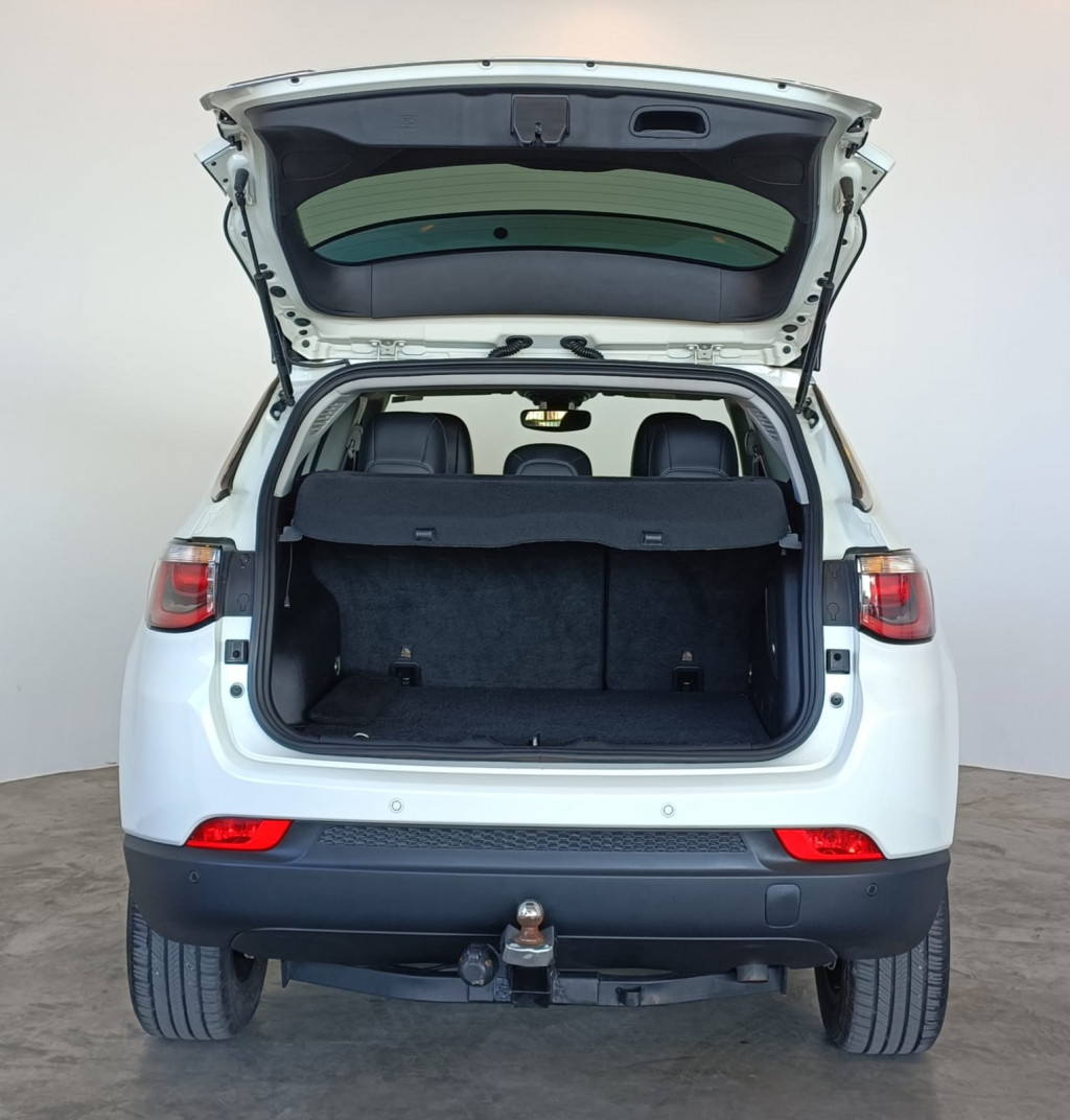 Imagem do veículo JEEP COMPASS 2.0 16V DIESEL LONGITUDE 4X4 AUTOMÁTICO