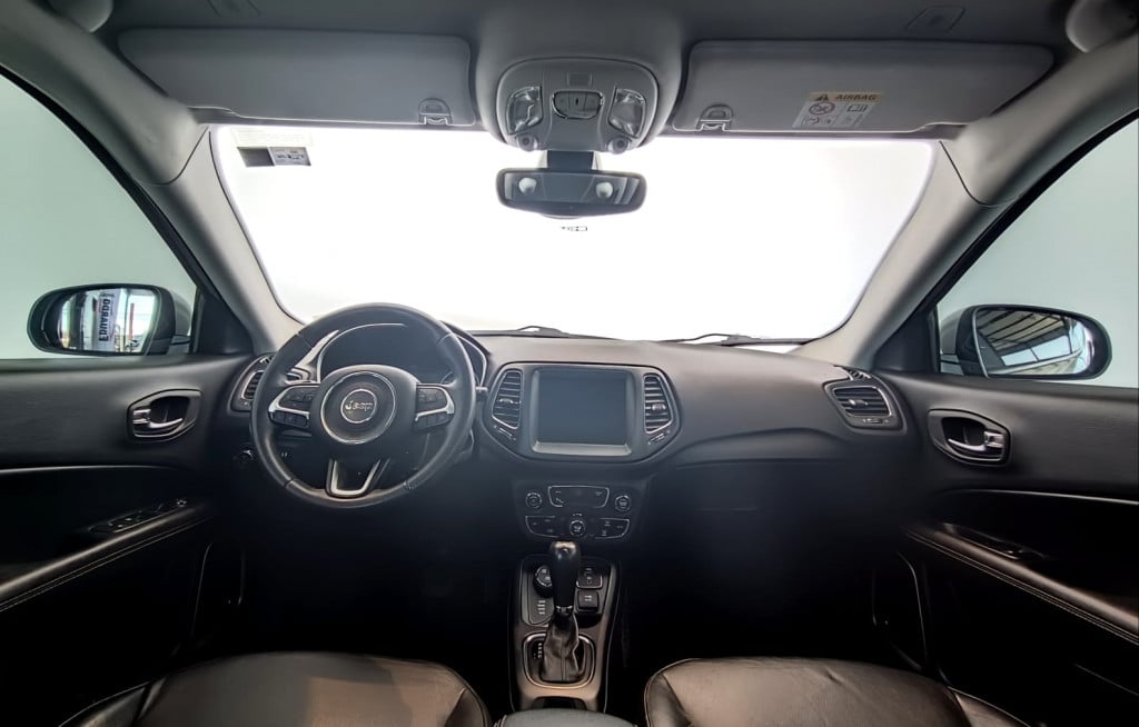 Imagem do veículo JEEP COMPASS 2.0 16V DIESEL LONGITUDE 4X4 AUTOMÁTICO
