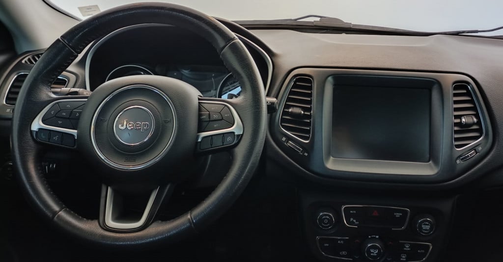 Imagem do veículo JEEP COMPASS 2.0 16V DIESEL LONGITUDE 4X4 AUTOMÁTICO