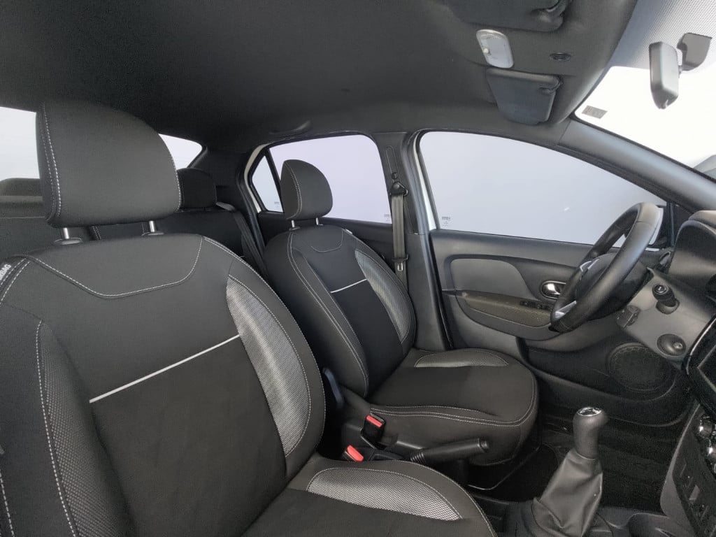 Imagem do veículo RENAULT LOGAN 1.6 16V SCE FLEX ZEN MANUAL