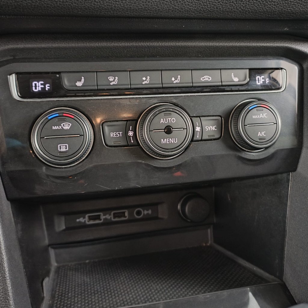 Imagem do veículo VOLKSWAGEN TIGUAN 1.4 250 TSI TOTAL FLEX ALLSPACE COMFORTLINE TIPTRONIC