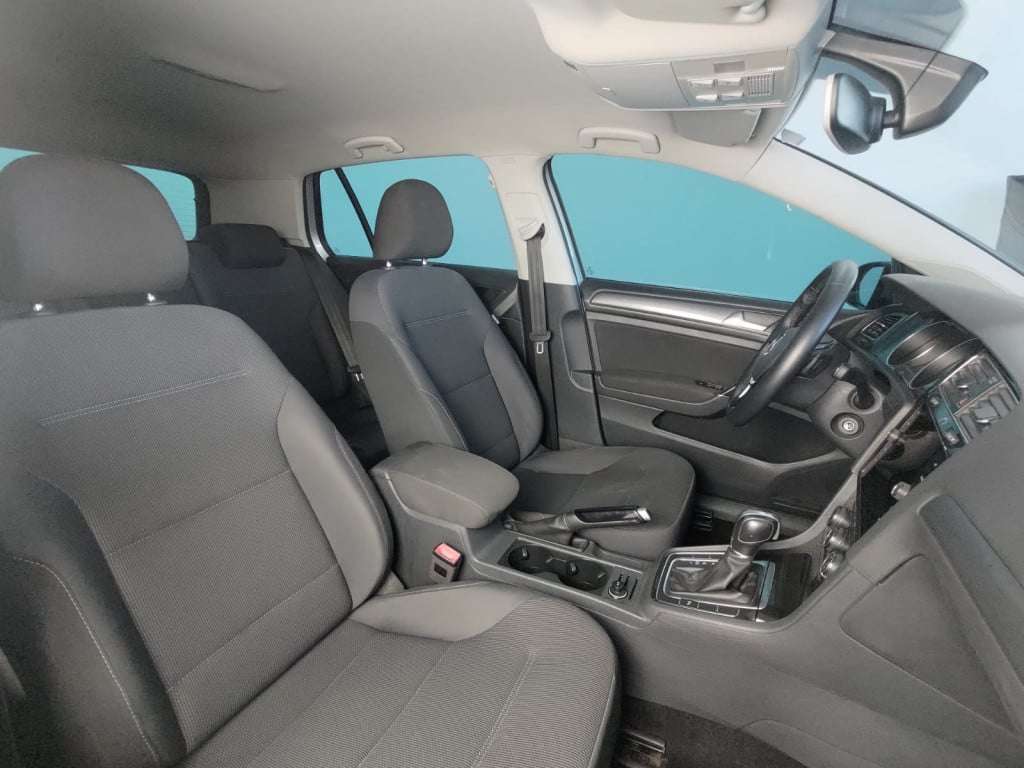 Imagem do veículo VOLKSWAGEN GOLF 1.0 200 TSI TOTAL FLEX COMFORTLINE TIPTRONIC