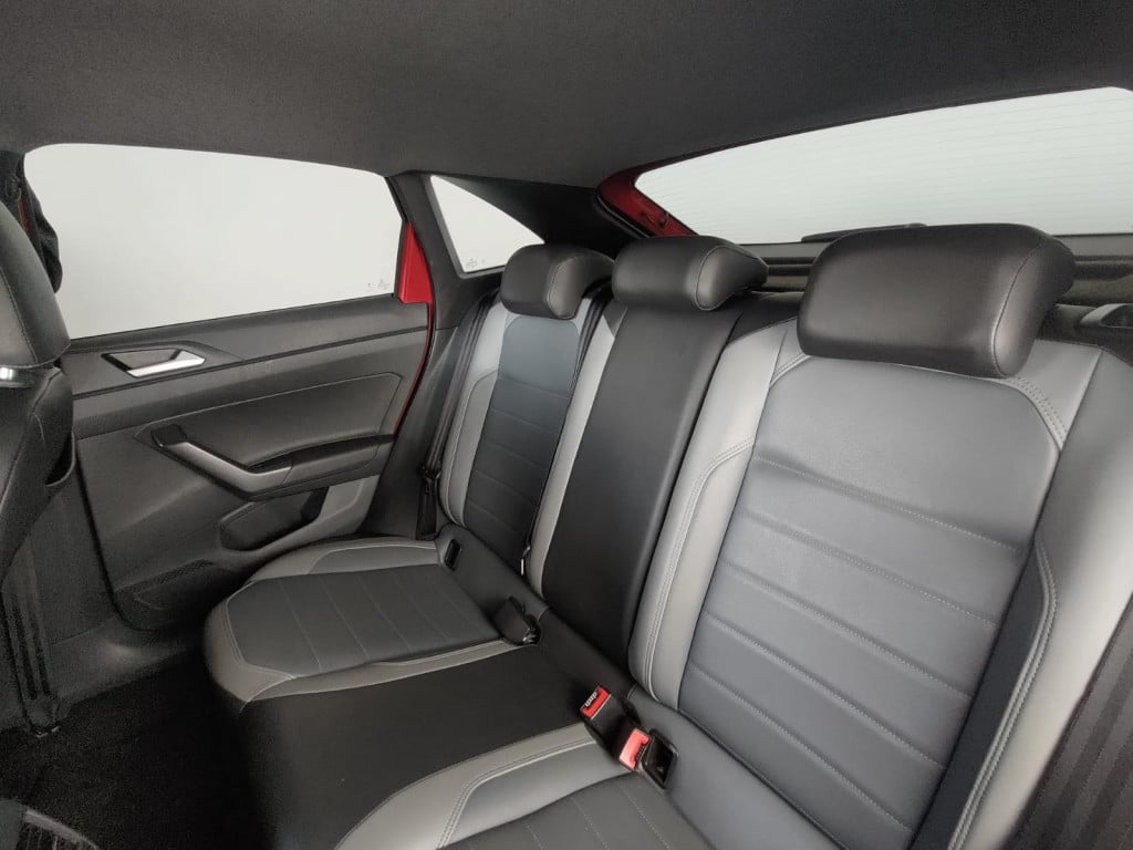 Imagem do veículo VOLKSWAGEN NIVUS 1.0 200 TSI TOTAL FLEX HIGHLINE AUTOMÁTICO