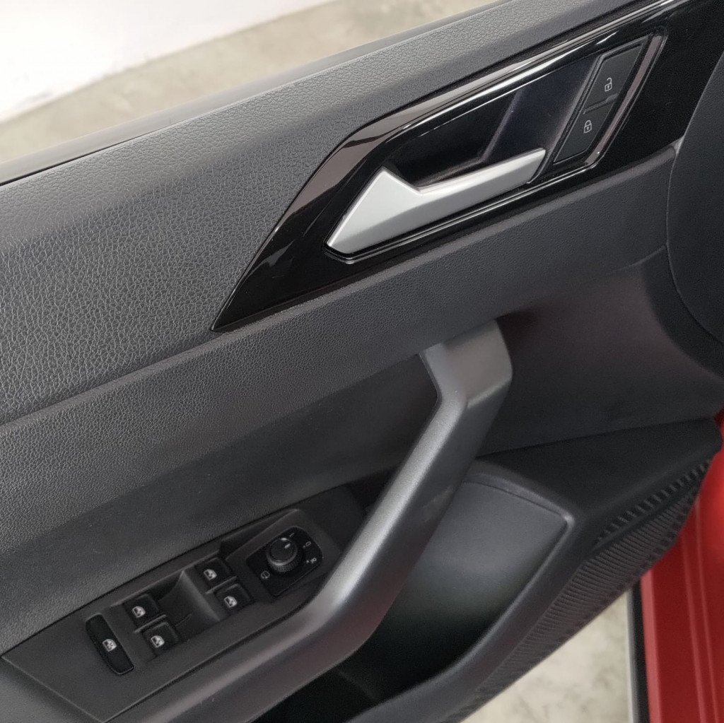 Imagem do veículo VOLKSWAGEN NIVUS 1.0 200 TSI TOTAL FLEX HIGHLINE AUTOMÁTICO