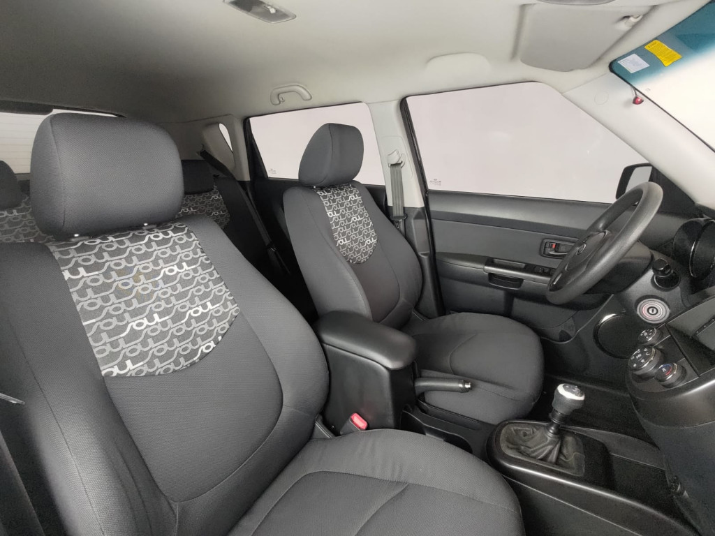 Imagem do veículo KIA SOUL 1.6 EX 16V FLEX 4P MANUAL