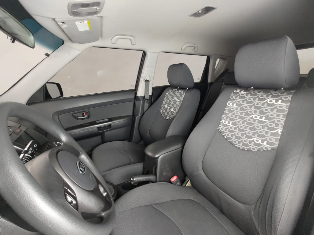 Imagem do veículo KIA SOUL 1.6 EX 16V FLEX 4P MANUAL