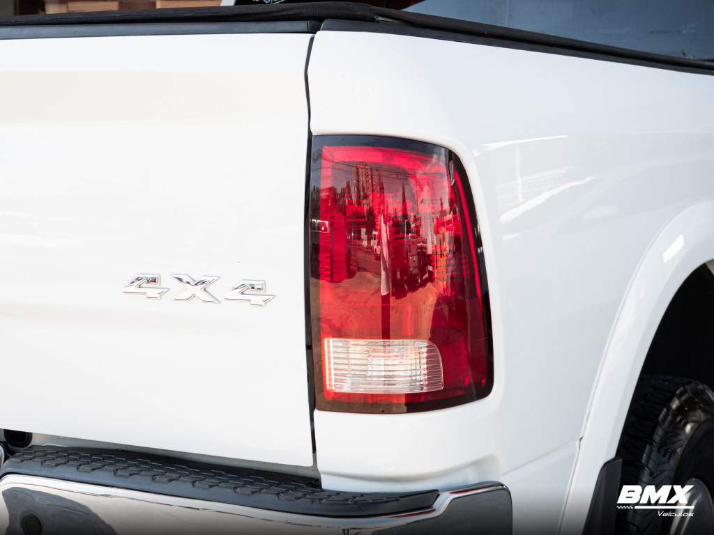 Imagem do veículo RAM 2500 LARAMIE 6.7 TURBO DIESEL  CD 4X4 AUTOMÁTICO