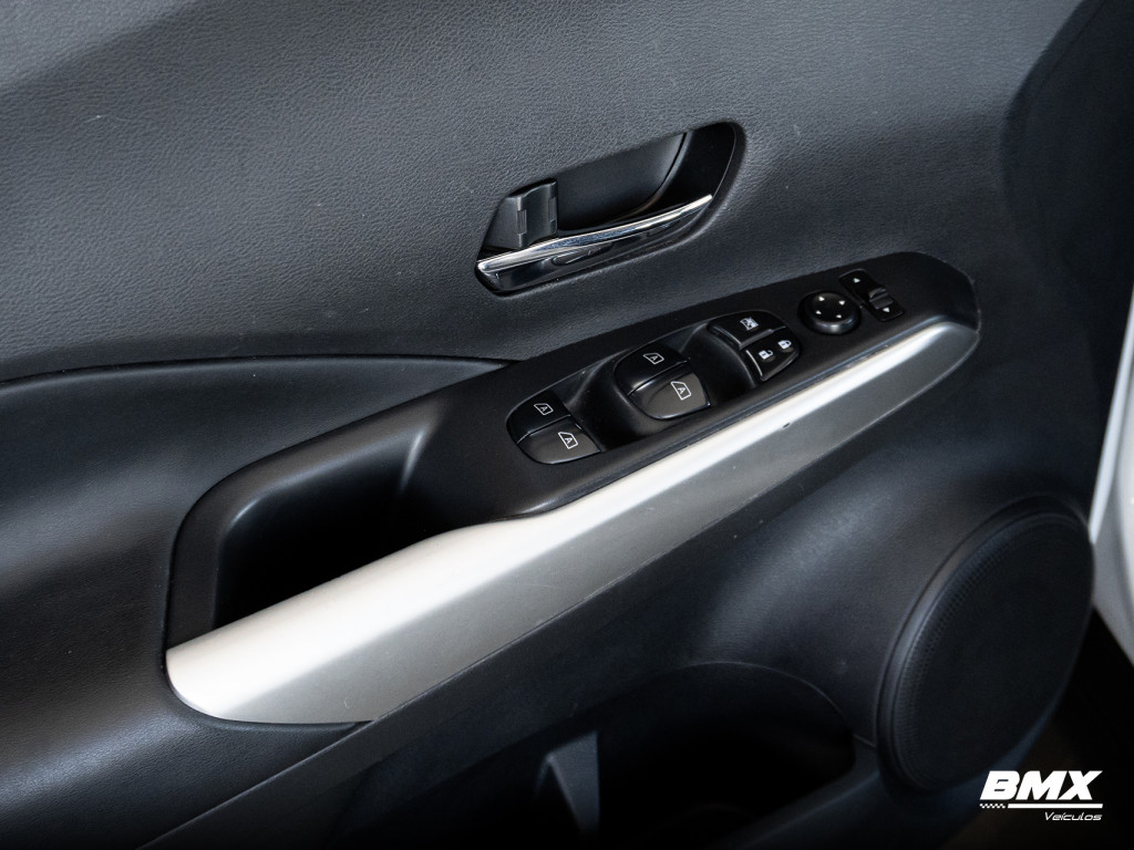 Imagem do veículo NISSAN KICKS 1.6 16V FLEXSTART SV 4P XTRONIC