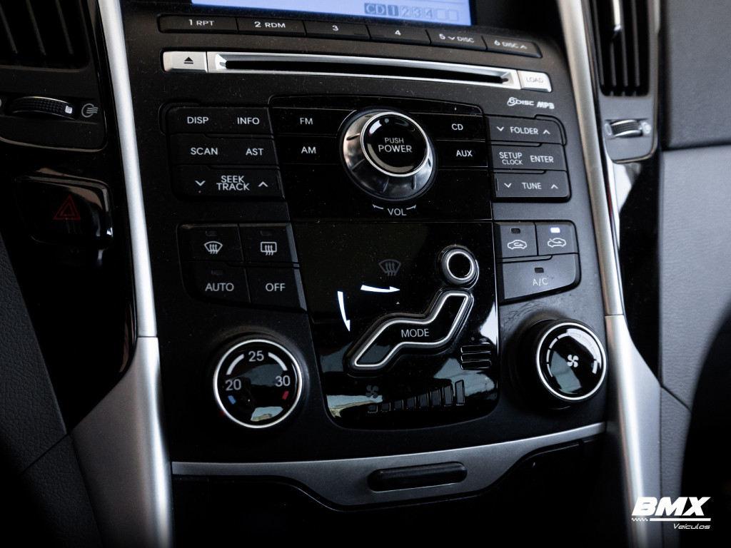 Imagem do veículo HYUNDAI SONATA 2.4 MPFI I4 16V 182CV GASOLINA 4P AUTOMÁTICO