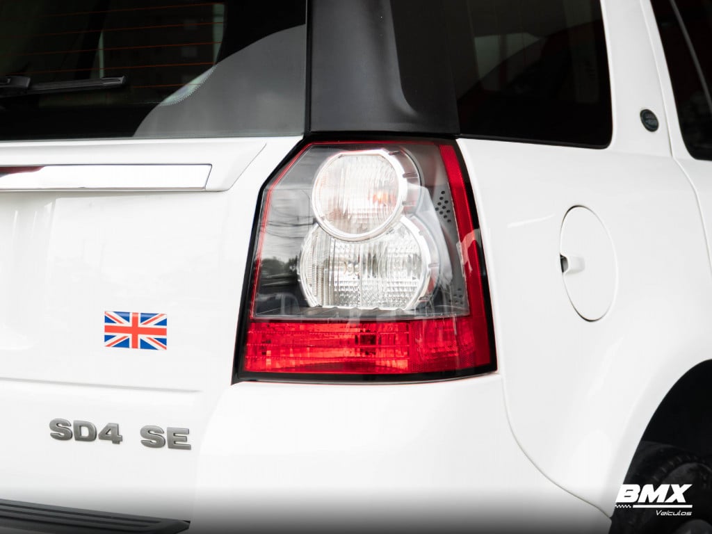 Imagem do veículo LAND ROVER FREELANDER 2 2.2 SE SD4 16V TURBO DIESEL 4P AUTOMÁTICO