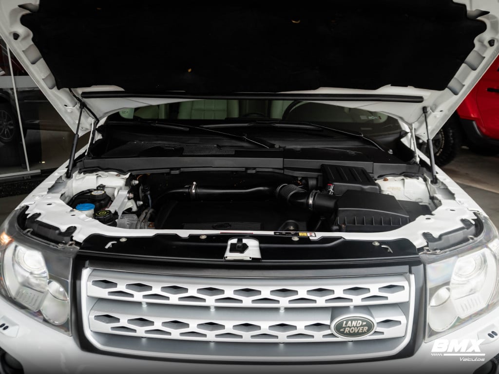 Imagem do veículo LAND ROVER FREELANDER 2 2.2 SE SD4 16V TURBO DIESEL 4P AUTOMÁTICO