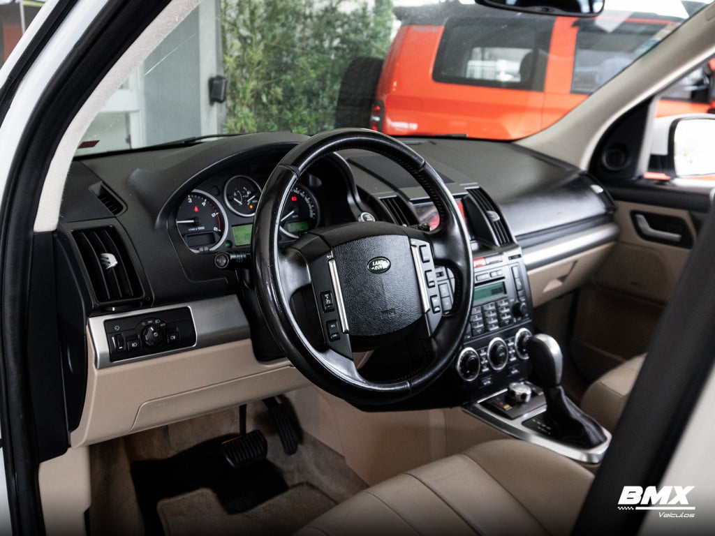 Imagem do veículo LAND ROVER FREELANDER 2 2.2 SE SD4 16V TURBO DIESEL 4P AUTOMÁTICO