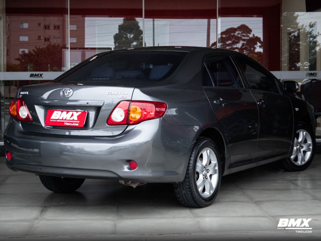 Imagem do veículo TOYOTA COROLLA 1.8 XEI 16V FLEX 4P AUTOMÁTICO