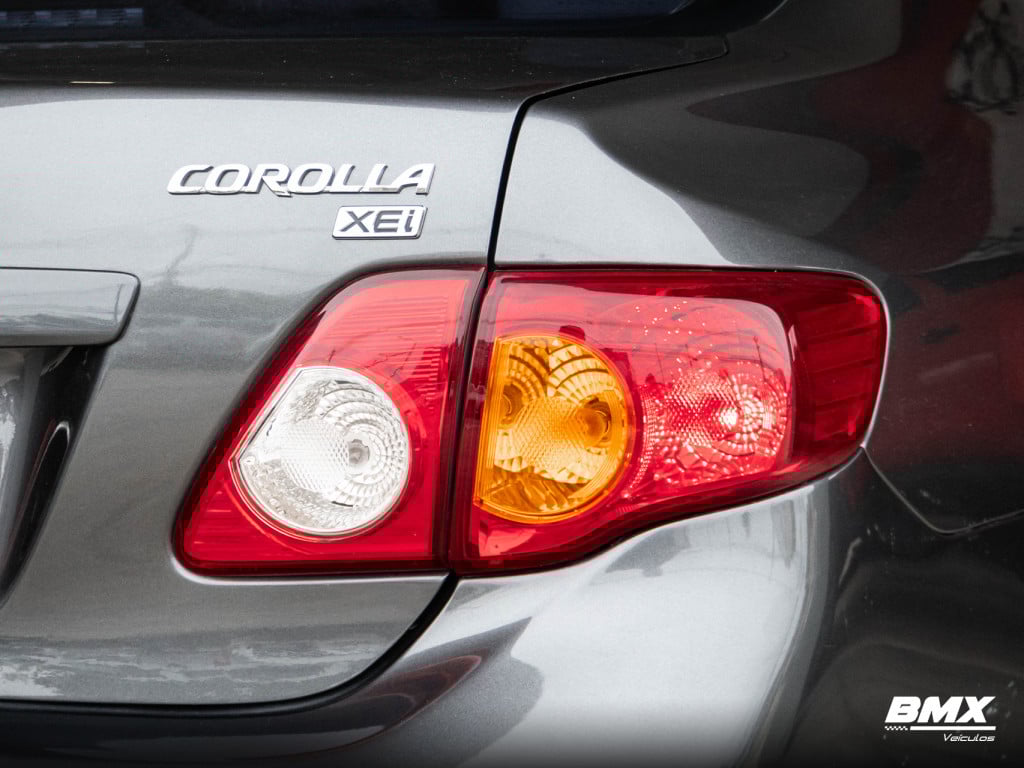 Imagem do veículo TOYOTA COROLLA 1.8 XEI 16V FLEX 4P AUTOMÁTICO