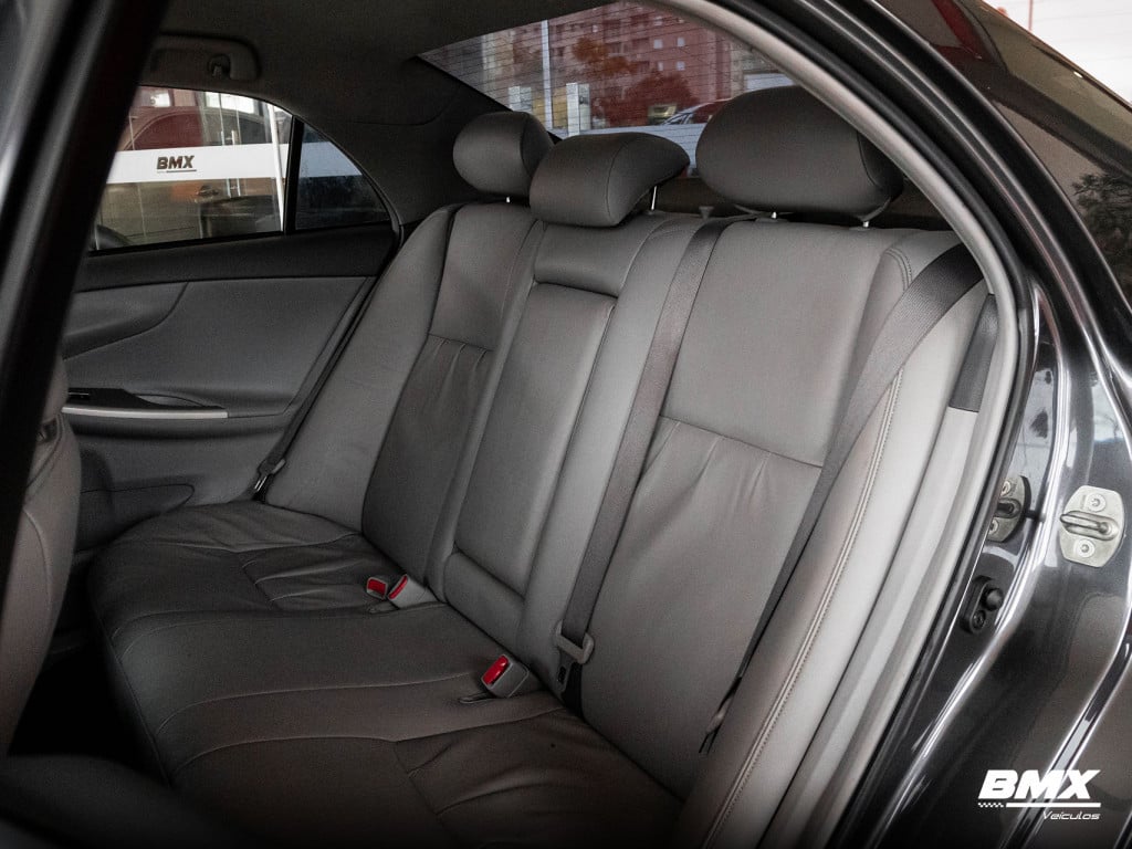 Imagem do veículo TOYOTA COROLLA 1.8 XEI 16V FLEX 4P AUTOMÁTICO