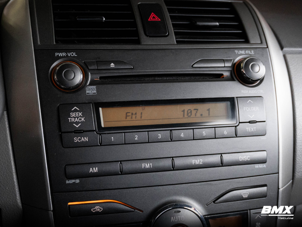 Imagem do veículo TOYOTA COROLLA 1.8 XEI 16V FLEX 4P AUTOMÁTICO