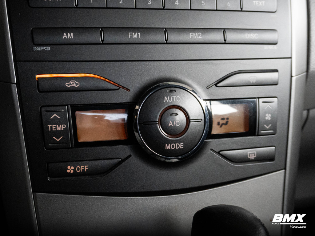 Imagem do veículo TOYOTA COROLLA 1.8 XEI 16V FLEX 4P AUTOMÁTICO