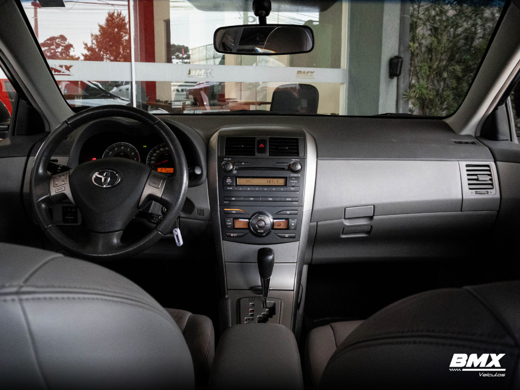 Imagem do veículo TOYOTA COROLLA 1.8 XEI 16V FLEX 4P AUTOMÁTICO