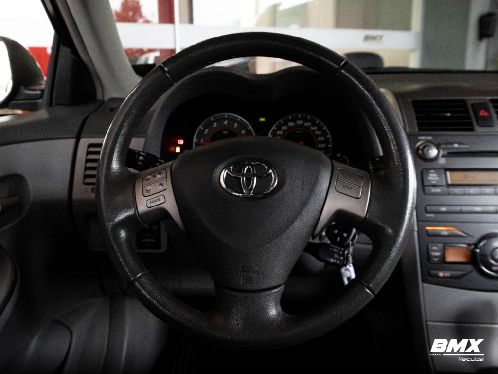Imagem do veículo TOYOTA COROLLA 1.8 XEI 16V FLEX 4P AUTOMÁTICO