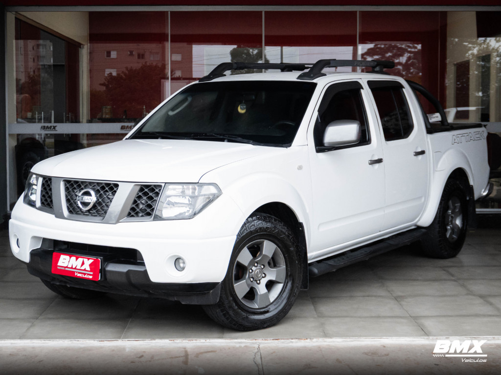 Imagem do veículo NISSAN FRONTIER 2.5 SE ATTACK 4X2 CD TURBO ELETRONIC DIESEL 4P MANUAL