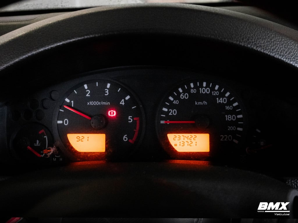 Imagem do veículo NISSAN FRONTIER 2.5 SE ATTACK 4X2 CD TURBO ELETRONIC DIESEL 4P MANUAL