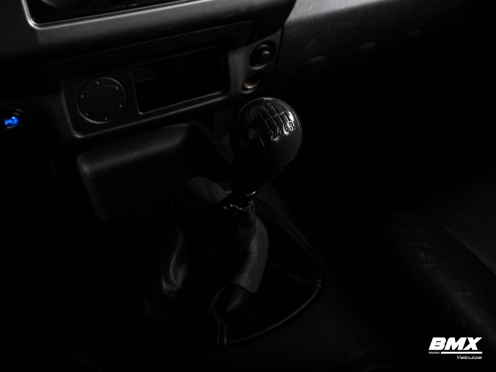 Imagem do veículo NISSAN FRONTIER 2.5 SE ATTACK 4X2 CD TURBO ELETRONIC DIESEL 4P MANUAL