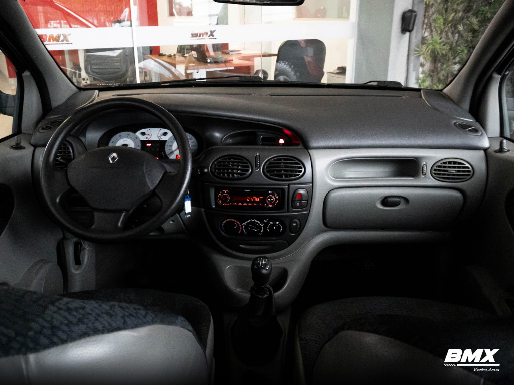 Imagem do veículo RENAULT SCÉNIC 1.6 PRIVILÈGE 16V GASOLINA 4P MANUAL