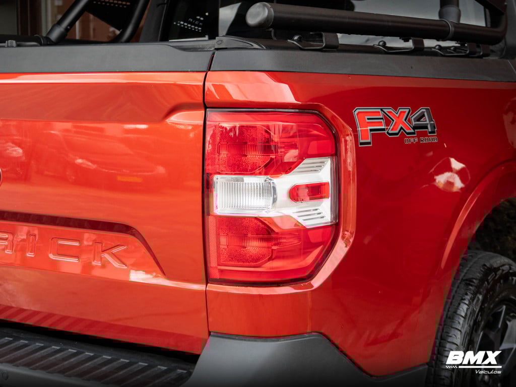 Imagem do veículo FORD MAVERICK Lariat FX4 2.0 EcoBoost Aut