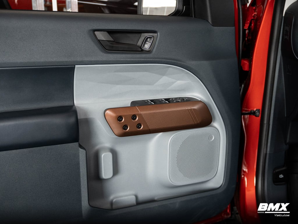 Imagem do veículo FORD MAVERICK Lariat FX4 2.0 EcoBoost Aut