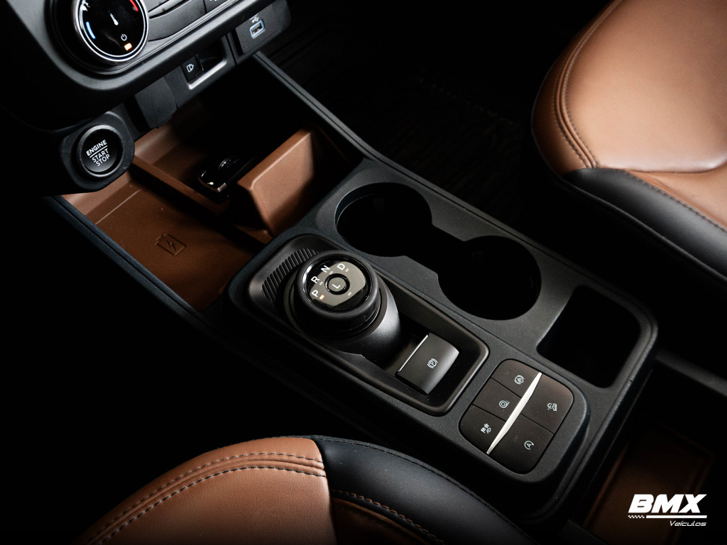 Imagem do veículo FORD MAVERICK Lariat FX4 2.0 EcoBoost Aut