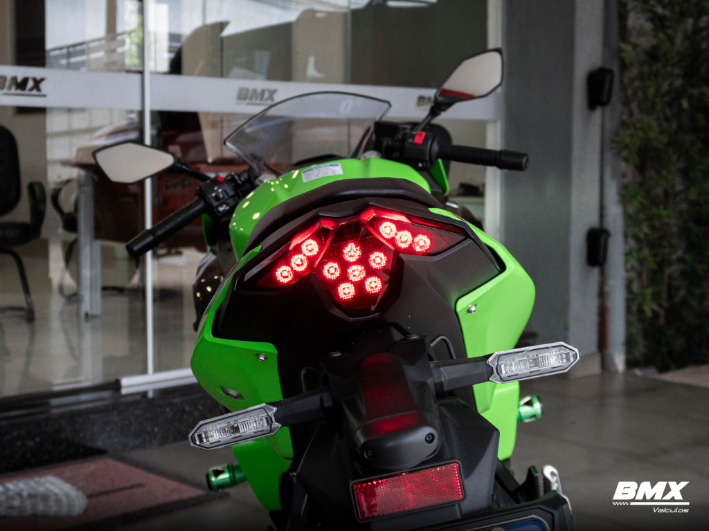 Imagem do veículo KAWASAKI Ninja 500 SE