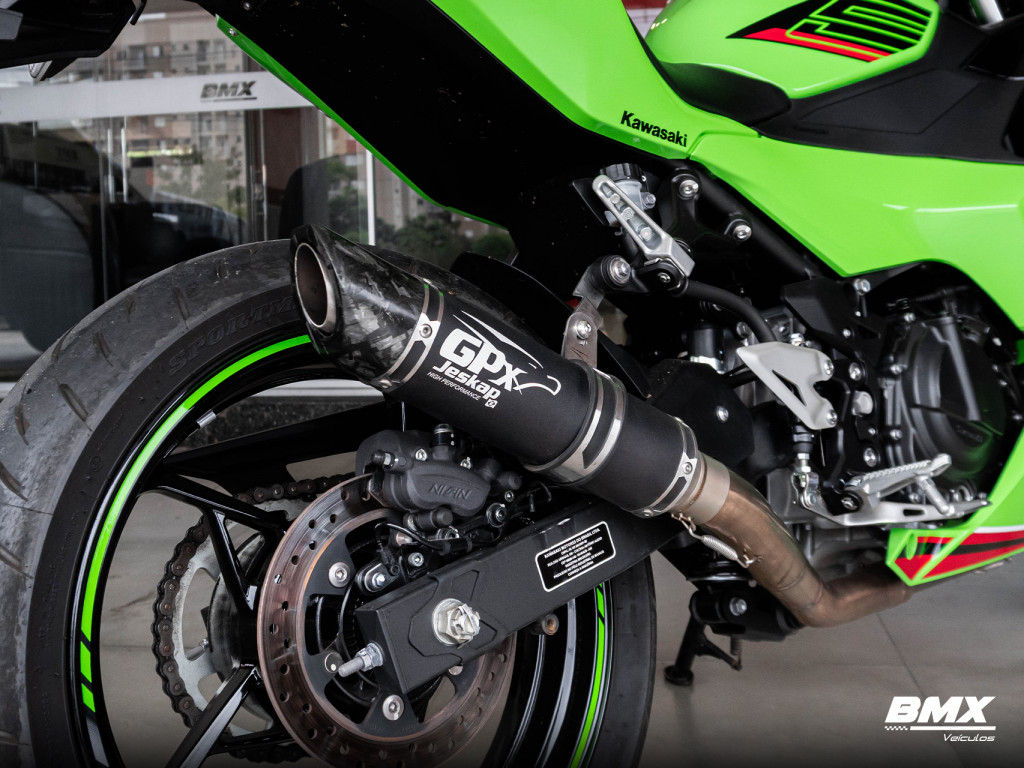 Imagem do veículo KAWASAKI Ninja 500 SE
