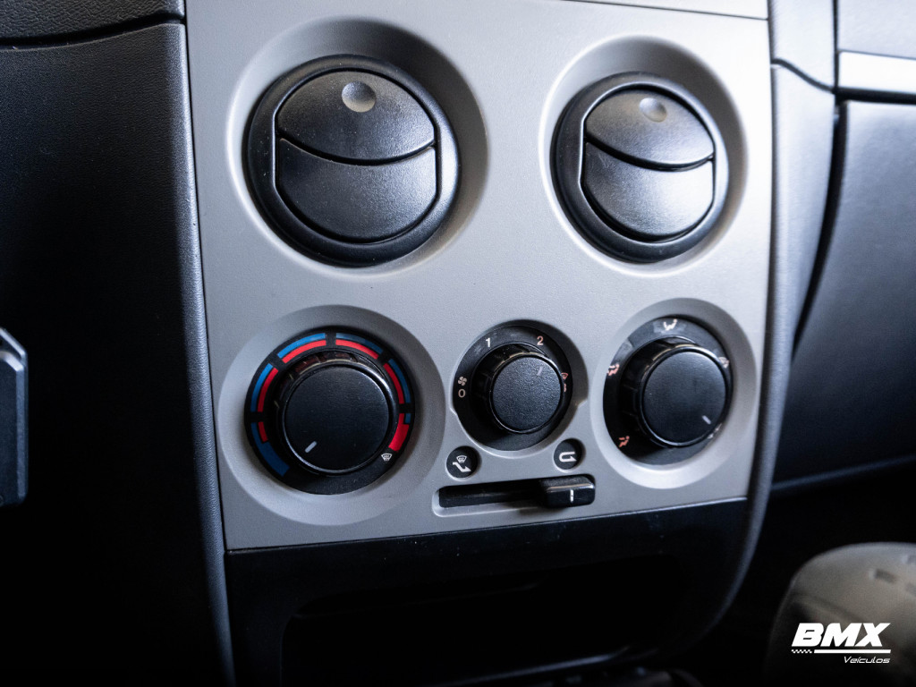 Imagem do veículo FIAT PALIO 1.0 MPI FIRE 8V FLEX 2P MANUAL