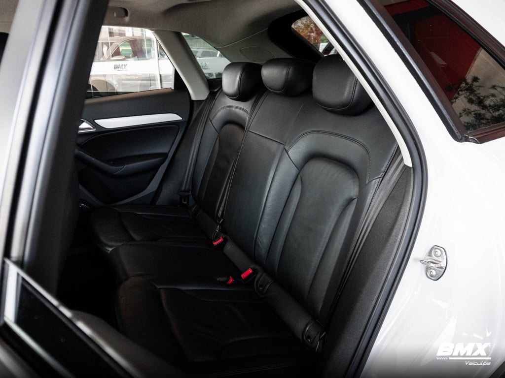 Imagem do veículo AUDI Q3 2.0 TFSI AMBITION QUATTRO 4P GASOLINA S TRONIC