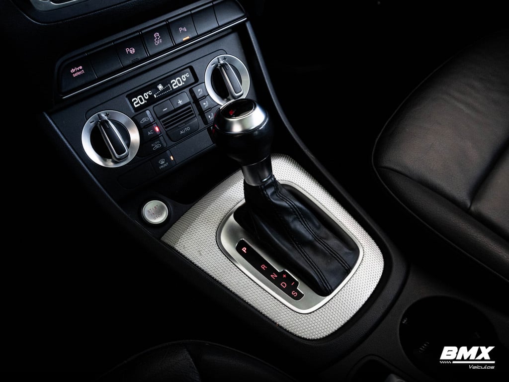 Imagem do veículo AUDI Q3 2.0 TFSI AMBITION QUATTRO 4P GASOLINA S TRONIC