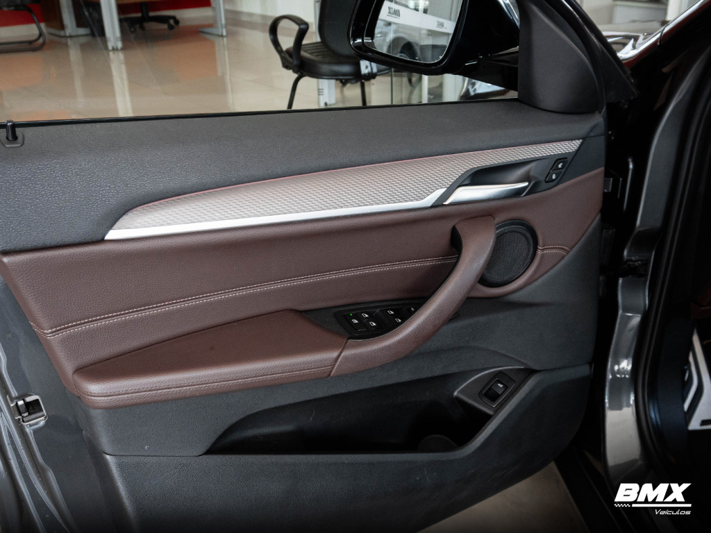 Imagem do veículo BMW X2 2.0 16V TURBO ACTIVEFLEX SDRIVE20I M SPORT X STEPTRONIC