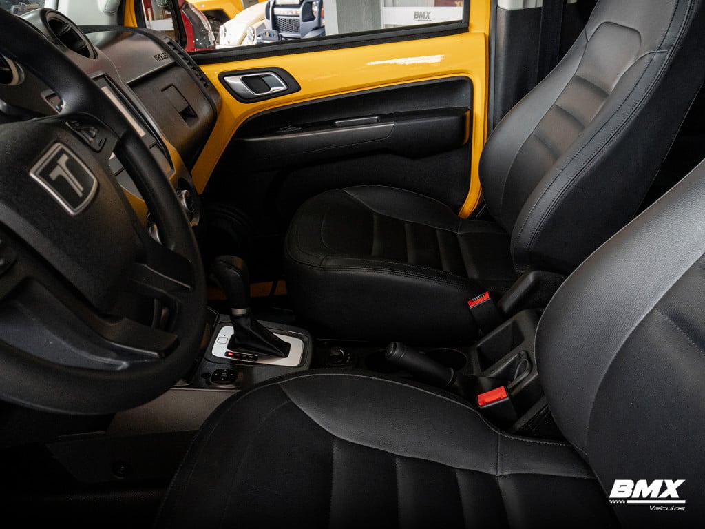 Imagem do veículo TROLLER T4 3.2 XLT 4X4 20V TURBO INTERCOOLER DIESEL 2P AUTOMÁTICO