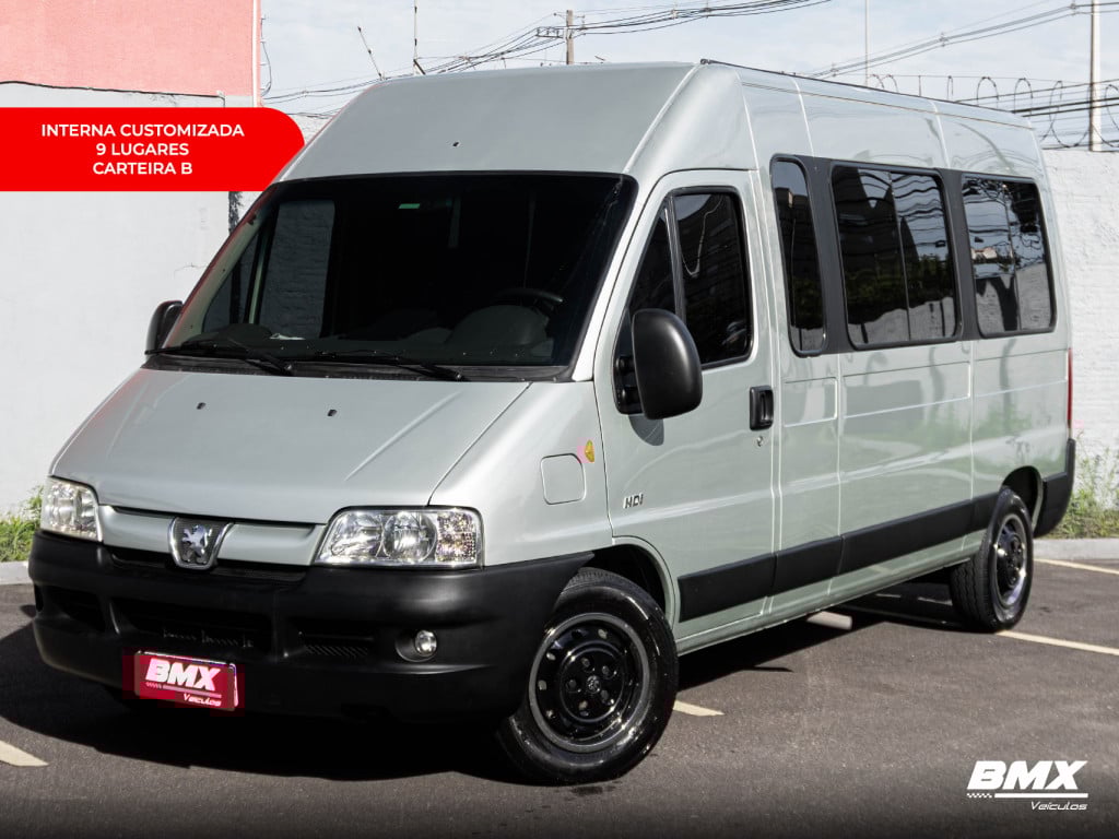 Imagem do veículo PEUGEOT BOXER 2.3 HDI 330 16 LUGARES 16V TURBO DIESEL INTERCOOLER 4P MANUAL
