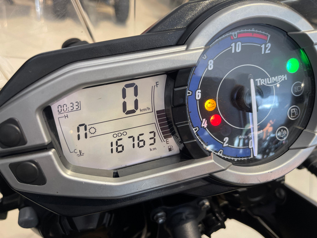 Imagem do veículo Triumph Tiger 800
