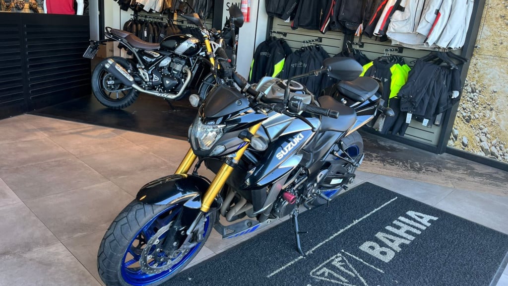 Imagem do veículo Suzuki GSX-S 750