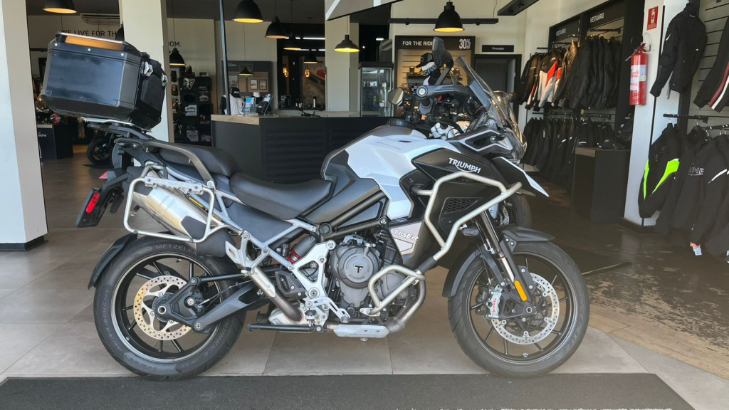 Imagem do veículo Triumph Tiger 1200 GT EXPLORER