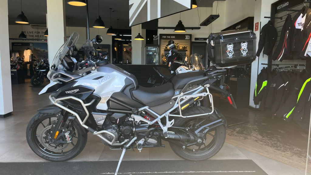 Imagem do veículo Triumph Tiger 1200 GT EXPLORER