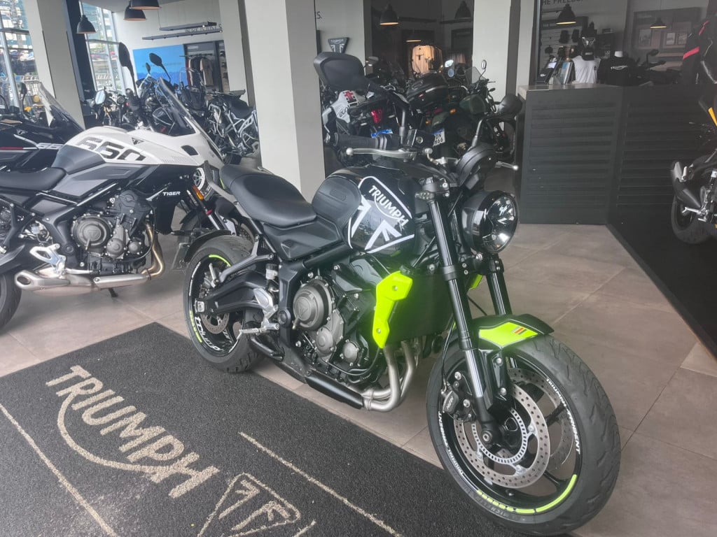 Imagem do veículo Triumph Trident 660