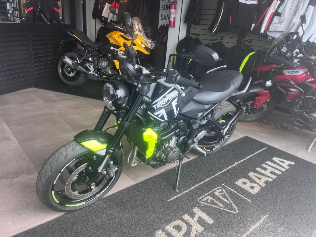 Imagem do veículo Triumph Trident 660
