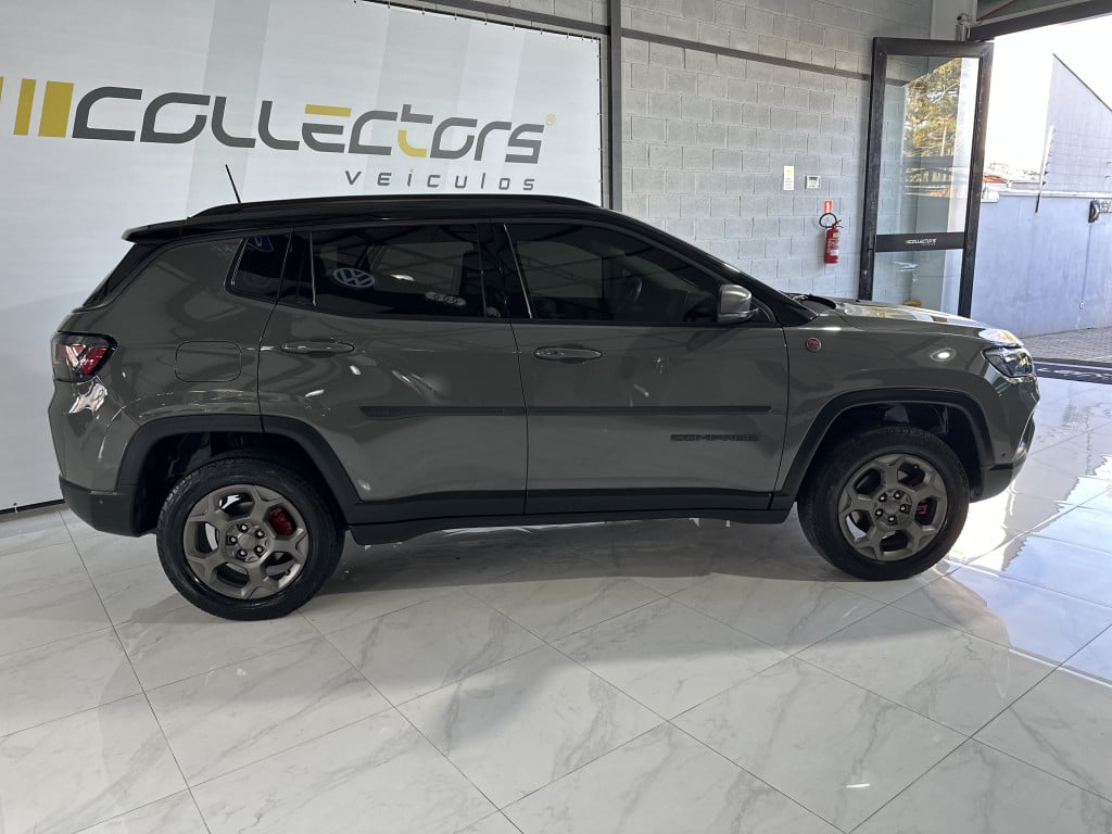 Imagem do veículo JEEP COMPASS 2.0 TD350 TURBO DIESEL TRAILHAWLK AT9