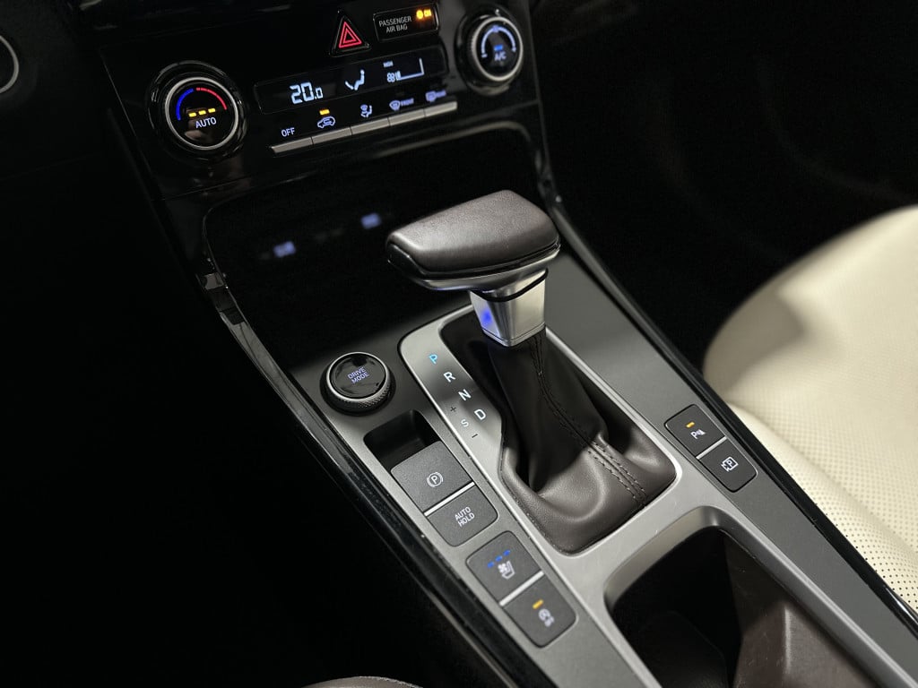 Imagem do veículo HYUNDAI CRETA Ultimate 2.0 16V Flex Aut.