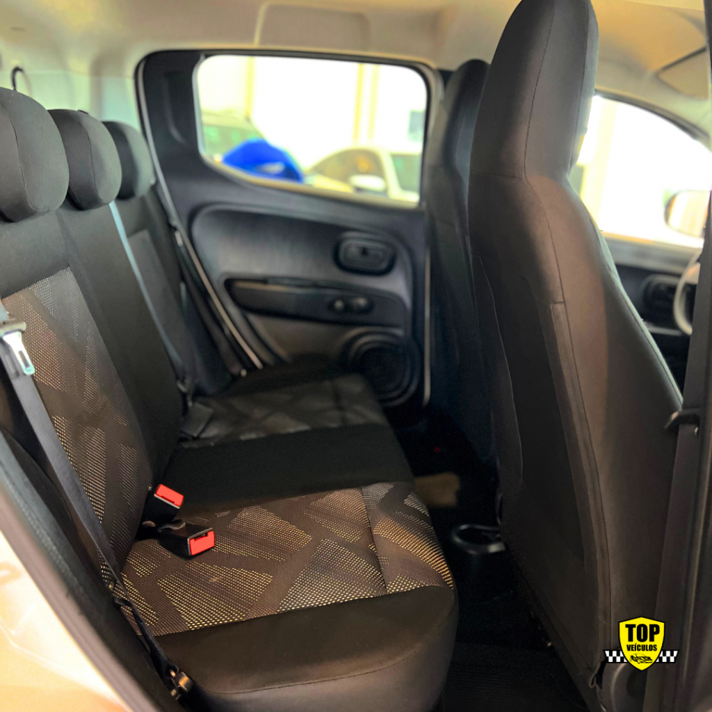 Imagem do veículo FIAT MOBI 1.0 8V EVO FLEX EASY MANUAL