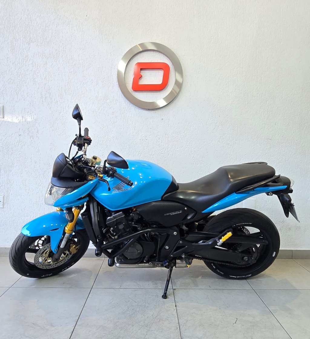 CB 600F HORNET