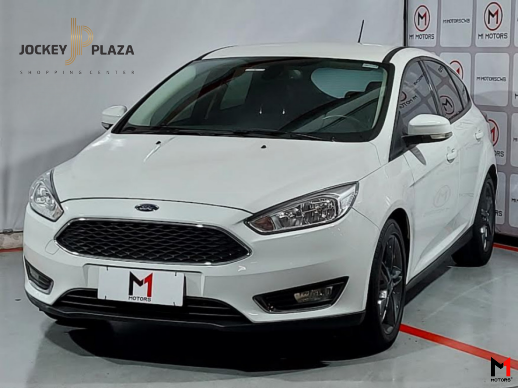 Imagem do veículo FORD FOCUS HATCH SE 1.6 FLEX MANUAL - 2018 - BRANCO