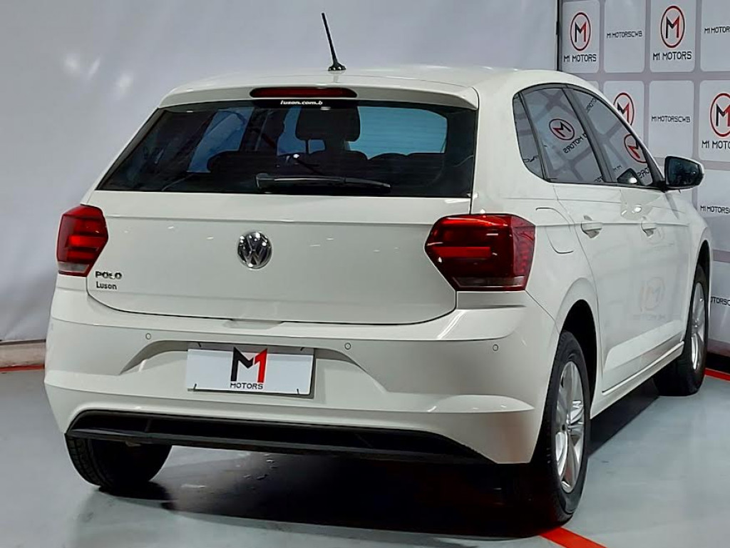 Imagem do veículo VOLKSWAGEN POLO 1.0 FLEX MANUAL - 2021 - BRANCO